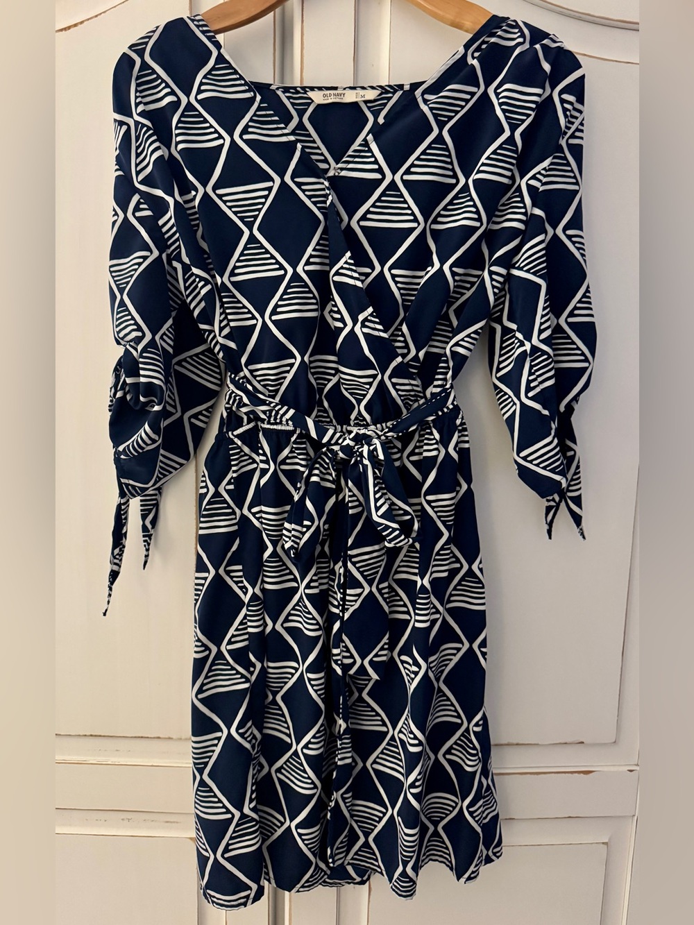 Old Navy Navy and White Geometric Wrap Dress with Tie Waist
